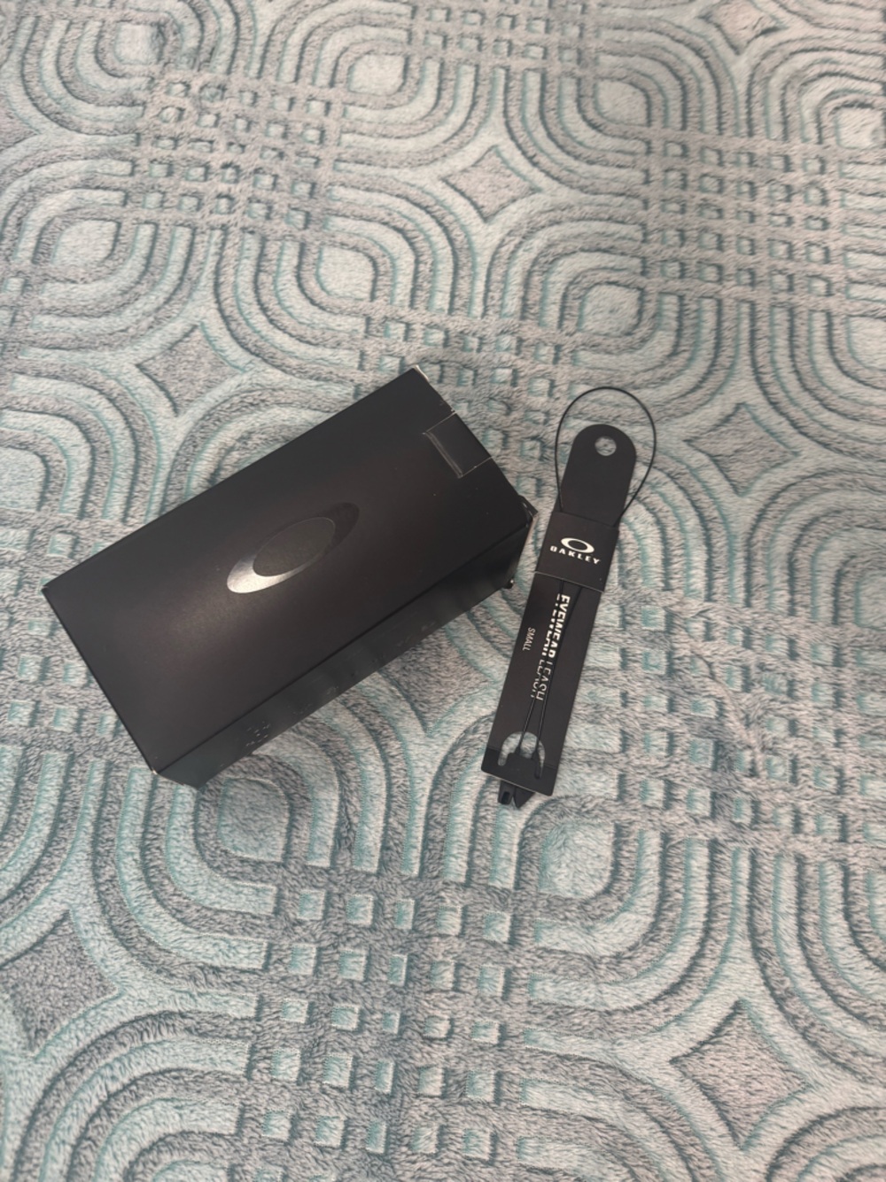 Oakley Black Eyewear Box with Accessories. One side is missing an O symbol